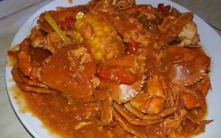 Kepiting Tumis Asam Pedas