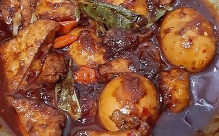 Cumi Pedas Manis Tahu Telur