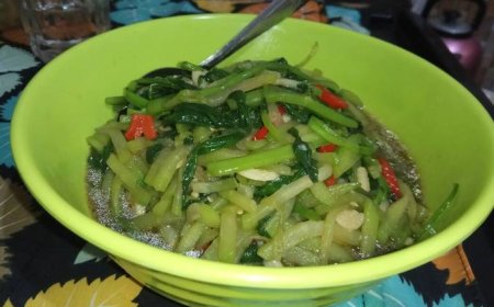 Sayur Kangkung Tumis Labu Siam