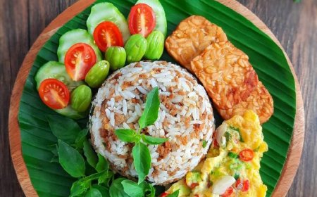 Nasi Tutug Oncom Bayam