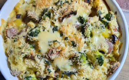 Brokoli dan jamur panggang dengan keju parmesan