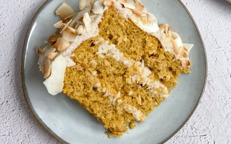 Pumpkin Turmeric Coconut Cake