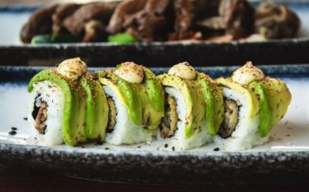 Bolu Gulung Avocado