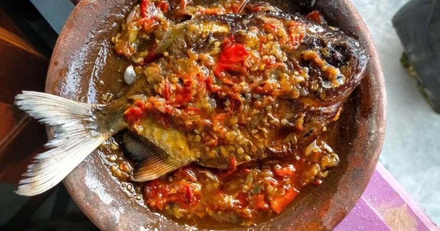 Ikan Bawal Penyet