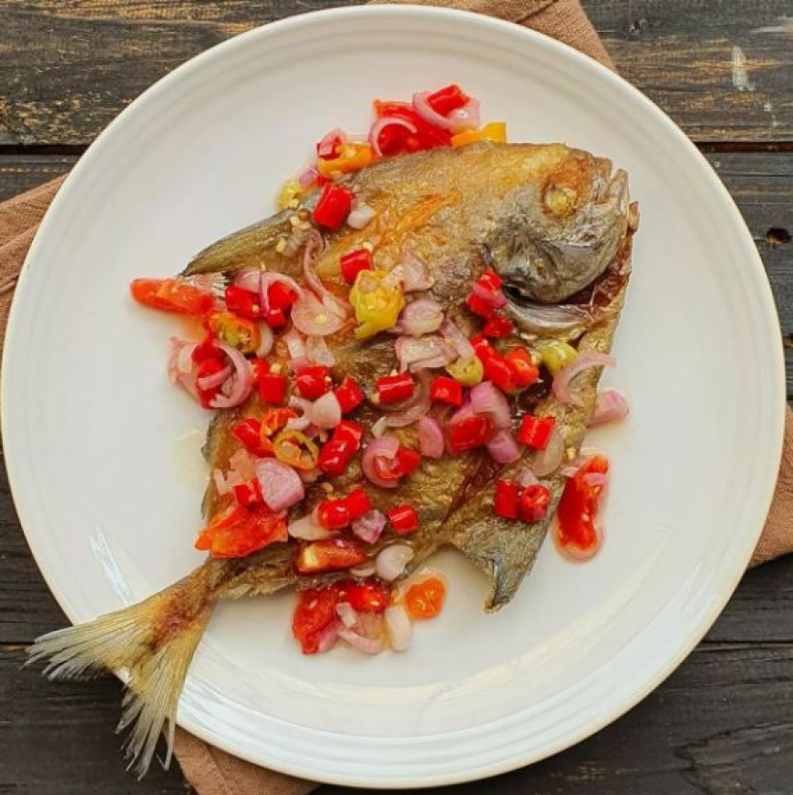 Ikan Bawal Sambal Matah