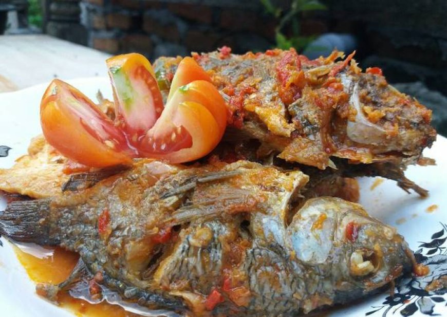 Ikan Mujair Bumbu Gudeg