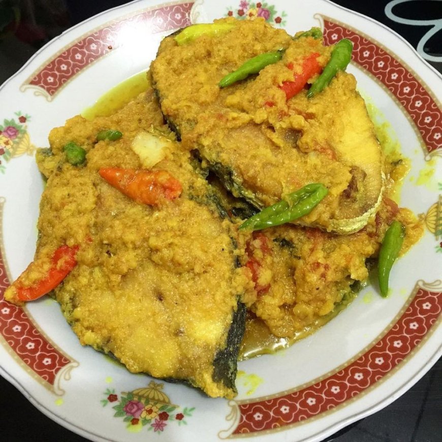 Ikan Tenggiri Masak Kuning