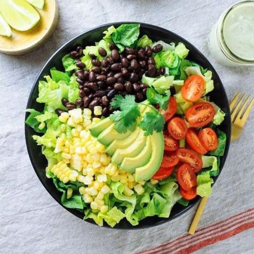 Labu kuning dan kacang hitam salad