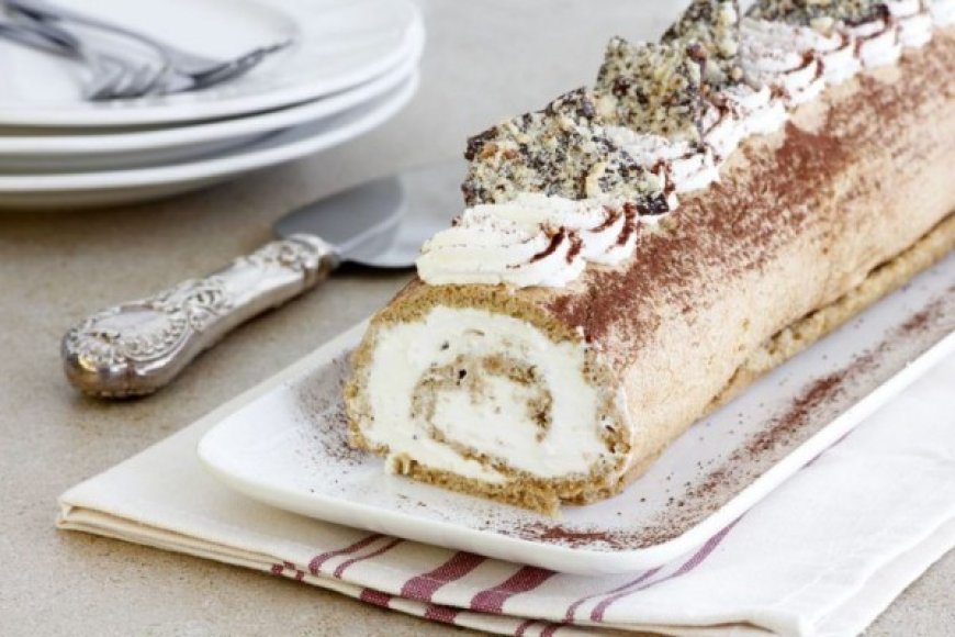 Bolu Gulung Tiramisu