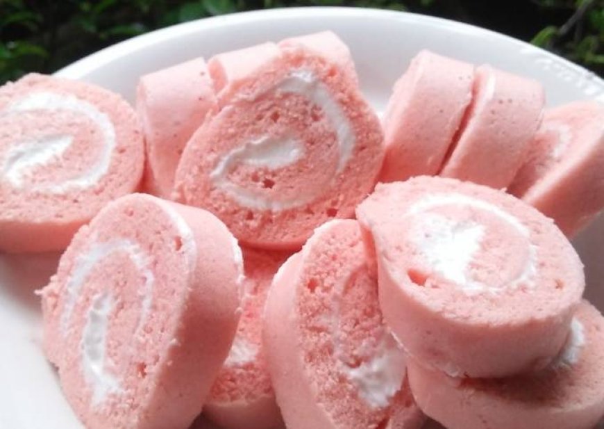 Bolu Gulung Guava Cheese