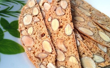 Biscotti almond dan durian kering