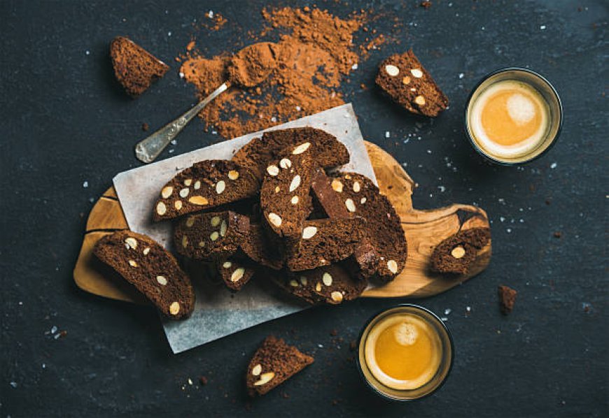 Biscotti kopi dan cokelat