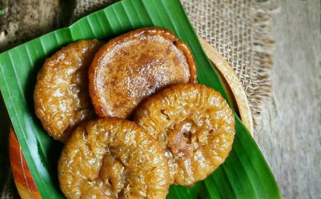 Kue cucur durian Medan