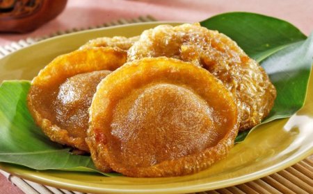 Kue cucur kelapa muda durian
