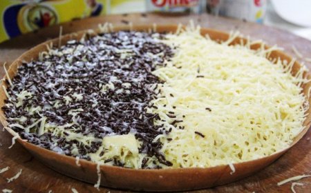 Martabak Manis Cokelat Keju