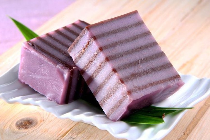 Kue Lapis Tepung Beras Merah dan Pandan