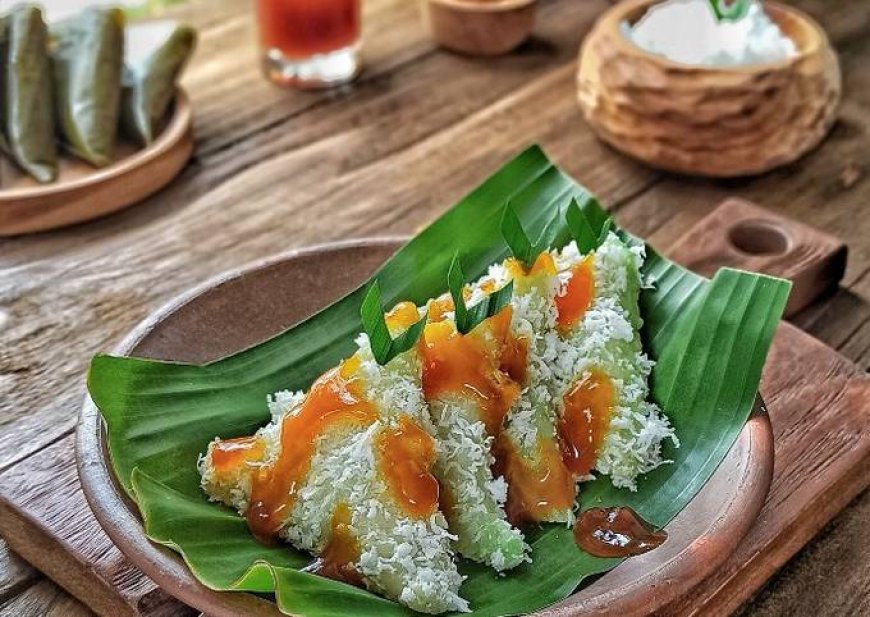 Kue Lupis Ketan Tiramisu