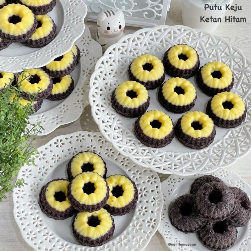 Kue Putu Ketan Hitam Keju