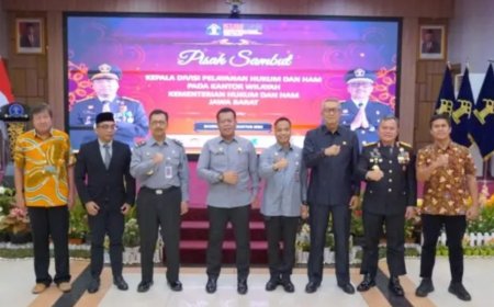 Pisah Sambut Kepala Divisi Pelayanan Kanwil Kemenkumham Jawa Barat di Bandung