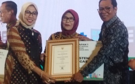 Posyandu Kasih Sayang Bengkulu Terima Penghargaan Juara Harapan 1 Tingkat Nasional 2024