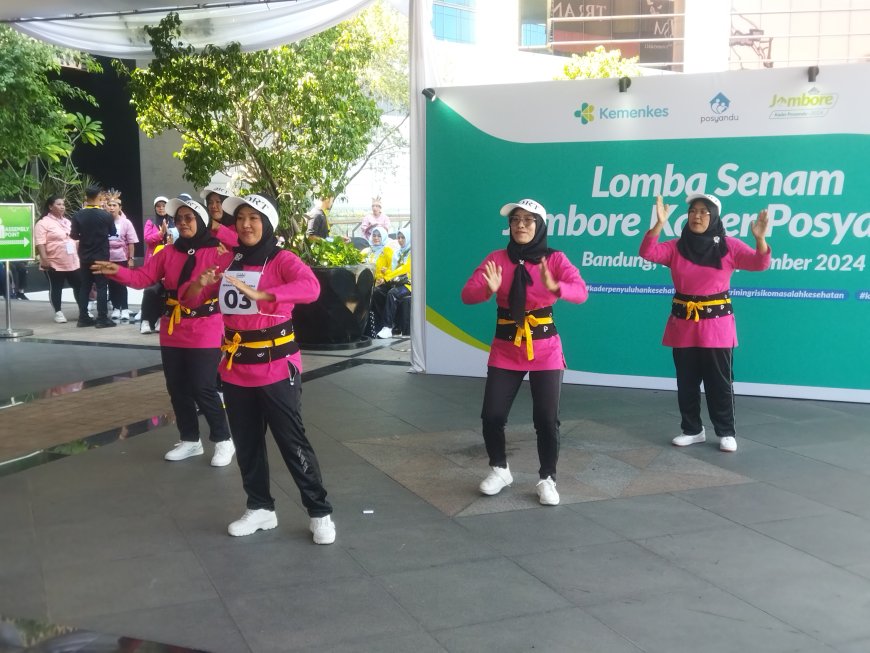Kader Posyandu DIY Ikuti Lomba Senam