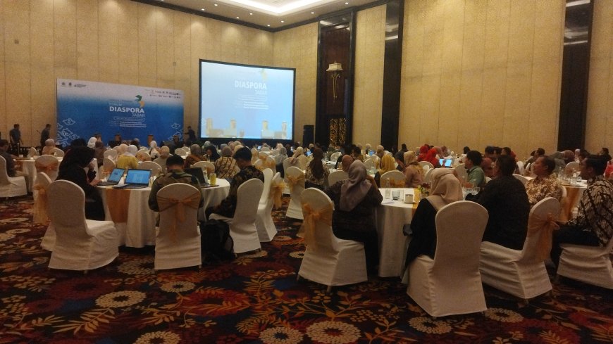 Pemdaprov Jawa Barat Gelar Forum Diaspora Jabar Chapter IV Fokus memfasilitasi peluang beasiswa internasional