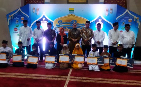 Wakil Walikota Hadiri Safari Ramadan Kecamatan Cinambo Kota Bandung