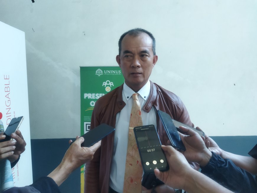 Rektor UNINUS Bandung Apresiasi Wakil Walikota Berhasil Raih Gelar Doktor, Tepat Waktu & Cumlaude