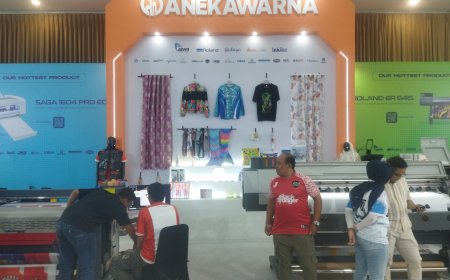 ANEKA WARNA Ramaikan IAPE 2025 dengan Inovasi Teknologi Printing dan Media