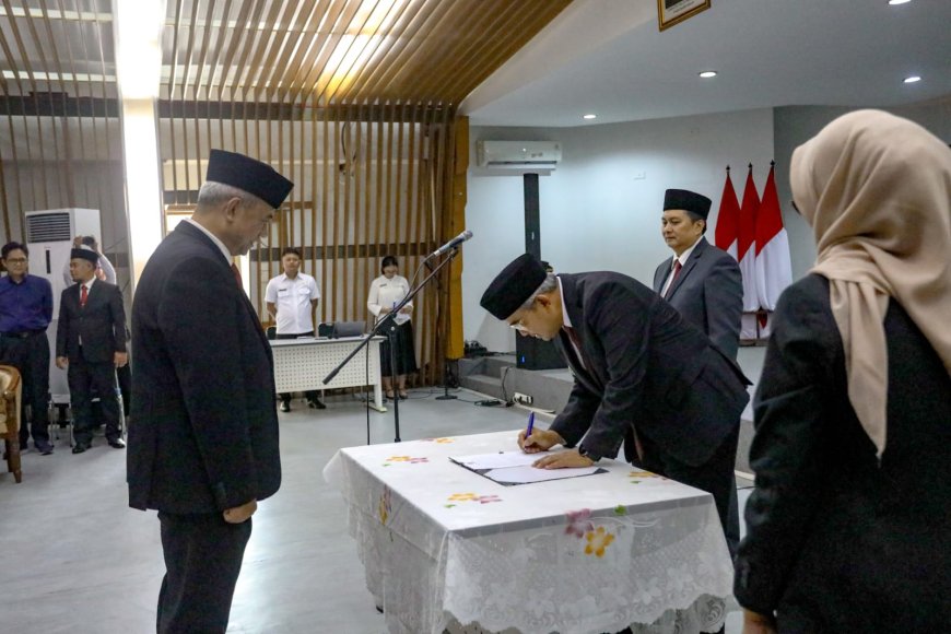 Walikota Lantik Sony Adam jadi Kadis Kesehatan Kota Bandung