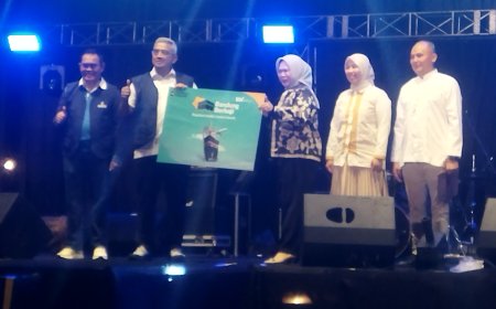 Bank Syariah Indonesia (BSI) dan Pemkot Bandung Tandatangani Kerja Sama “Bandung Berhaji” di Ajang Bandung Fair 2025