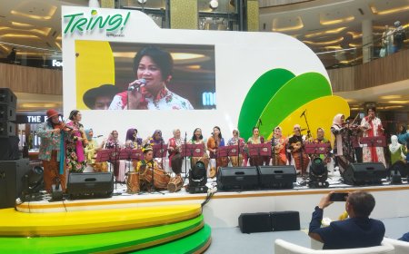 Group Musik Perempuan “Sora Wanodja” Buka Meriah Festival Tring! by Pegadaian di Trans Studio Mall Bandung