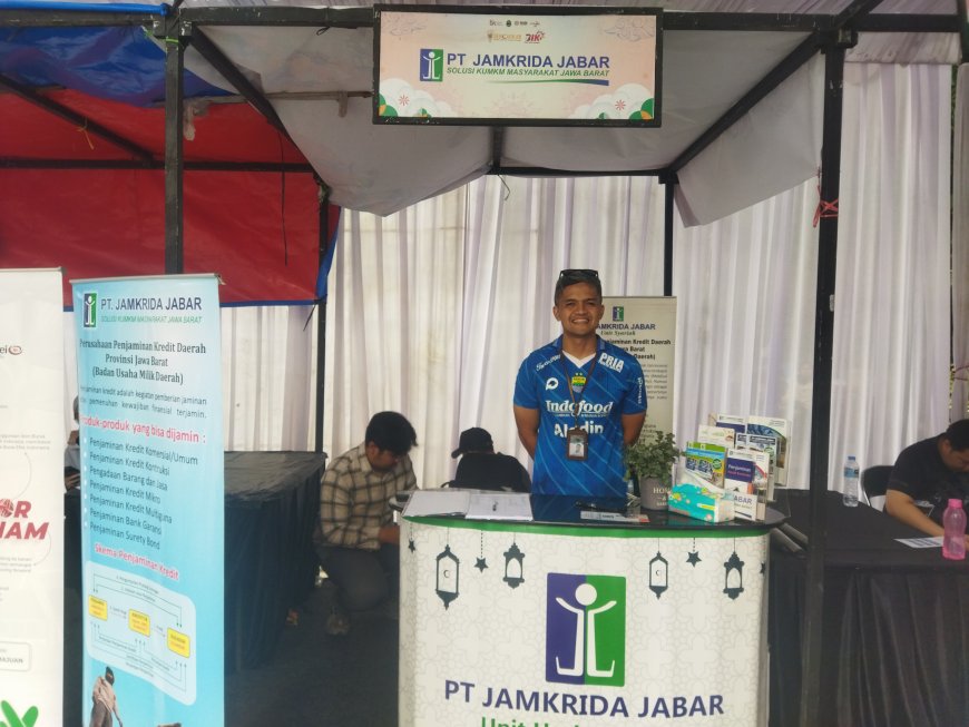 Stand PT. Jamkrida Jabar Menjadi Pusat Perhatian di FIN EXPO OJK 2025 Bandung
