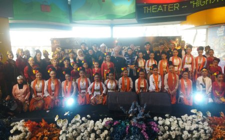 Melly Goeslaw Hadiri Semarak Budaya Jabar 2025, Apresiasi Karya PU.SA.KA Sanggar Putri Rengganis