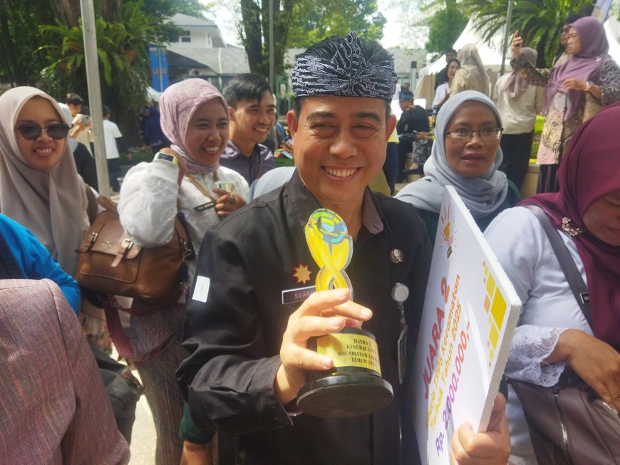 Kecamatan Cibeunying Kaler Raih Juara 2 Penghargaan Kinerja Stunting Kota Bandung Tahun 2025