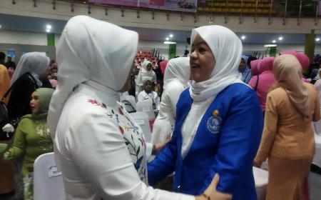 Ketua DPD IWAPI Jabar Hadiri Puncak Peringatan Hari Ibu ke-97, Dukung Penguatan Peran Perempuan dalam Pembangunan