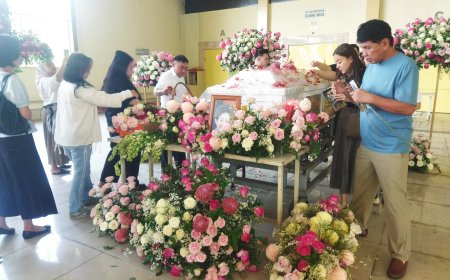 Prosesi Kremasi Mendiang Lianny Widjaja Berlangsung Khidmat di Krematorium Cikadut Bandung