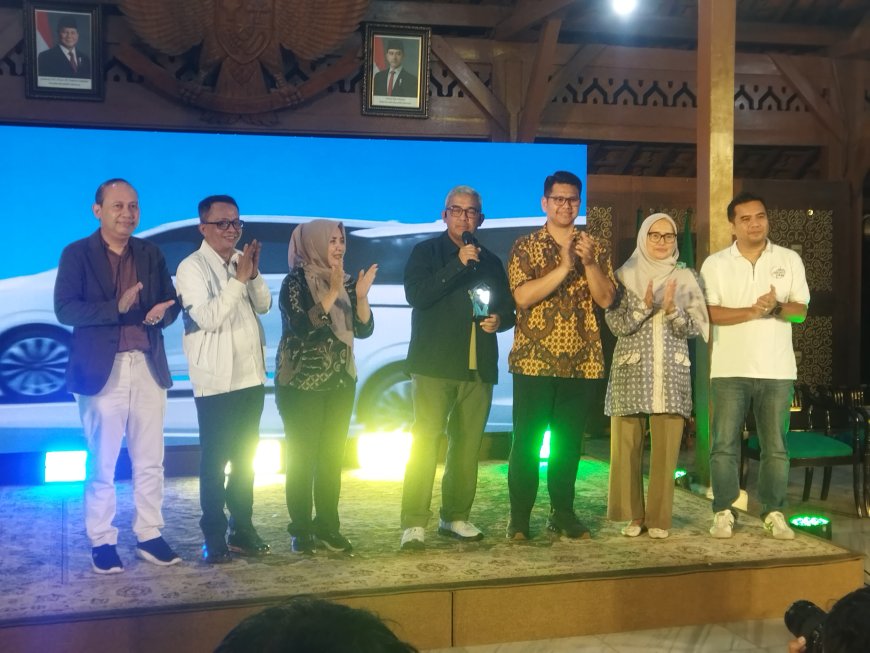 PLN dan Pemkot Bandung Gelar Bandung Bersinar, Dorong Wisata Nir Emisi dan Pengurangan Pencemaran Udara