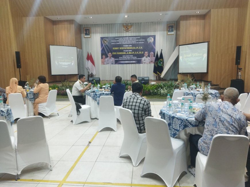 Sertijab Kalapas Banceuy Bandung, Ronny Widyatmoko Resmi Serahkan Jabatan kepada Eris Ramdani