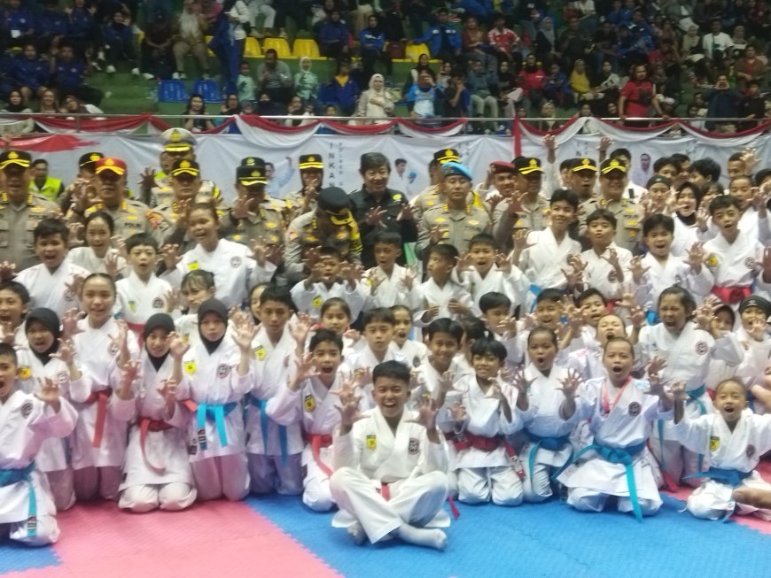Sekum KONI Jabar Hadiri Pelantikan Pengda INKANAS Jabar dan Penutupan Kejurda Karate Kapolda Cup VII 2026