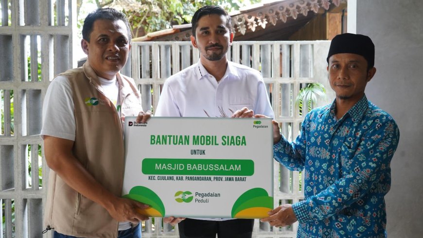 Wujudkan Kepedulian Sosial, PT Pegadaian Kanwil X Jabar Serahkan Mobil Siaga dan Ratusan Paket Sembako di Batukaras