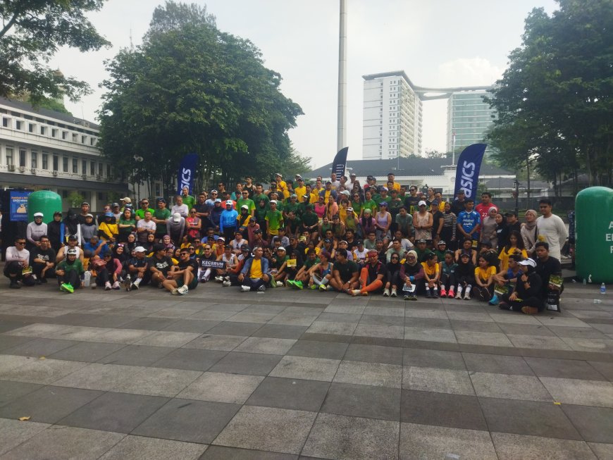 Semangat Berbagi di Jalur Lari: 1.800 Pelari Padati "Yumaju BerlebaRUN Bersama ASICS 2026" di Balai Kota Bandung