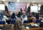 ​Tingkatkan Kemandirian Perempuan, Prof. Umi Narimawati Berikan Motivasi dalam Pelatihan Vokasional Tata Rias se-Jawa Barat