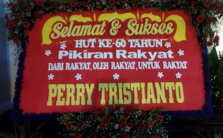 Rayakan Usia Berlian, Perry Tristianto dan Deretan Tokoh Jawa Barat Beri Penghormatan di Malam Anugerah 60 Tahun Pikiran Rakyat