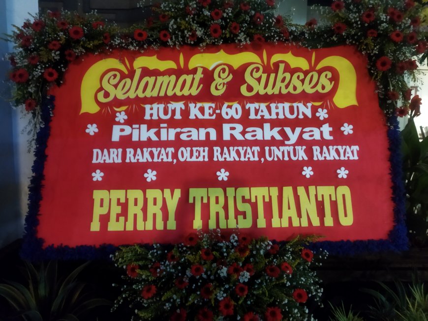 Rayakan Usia Berlian, Perry Tristianto dan Deretan Tokoh Jawa Barat Beri Penghormatan di Malam Anugerah 60 Tahun Pikiran Rakyat