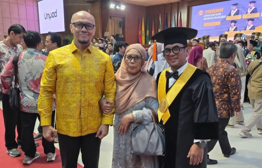 Prof. Mohamad Sapari Dwi Hadian Dikukuhkan sebagai Guru Besar Geoheritage Unpad: Menjadikan Geologi Fondasi Ketahanan Bangsa