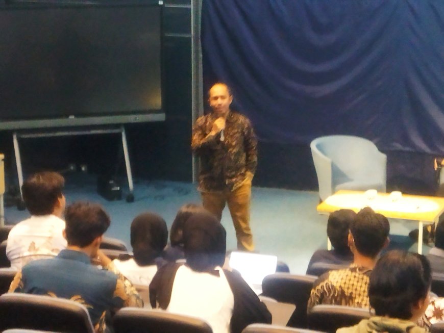 Mengintegrasikan Visi Kepemimpinan dan Inovasi Teknik di Auditorium CC Timur ITB