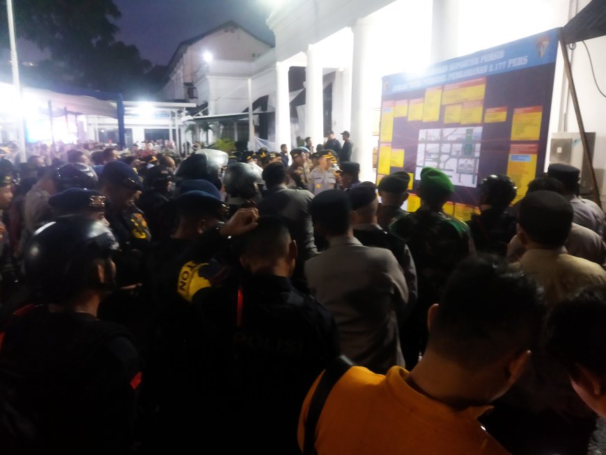 Jaga Kondusivitas Nobar Persib vs PSM, Polrestabes Bandung Terjunkan Ribuan Personel Gabungan