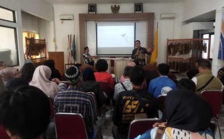 Gencarkan Cegah AIDS, TB, dan Malaria, Pemkot Bandung Gelar Sosialisasi Kesehatan di Citarum