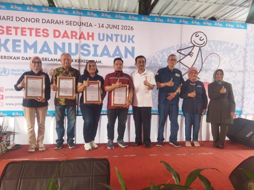 Apresiasi Pendonor di Hari Donor Darah Sedunia, PMI Kota Bandung Sukses Gelar Pasar Murah Sembako